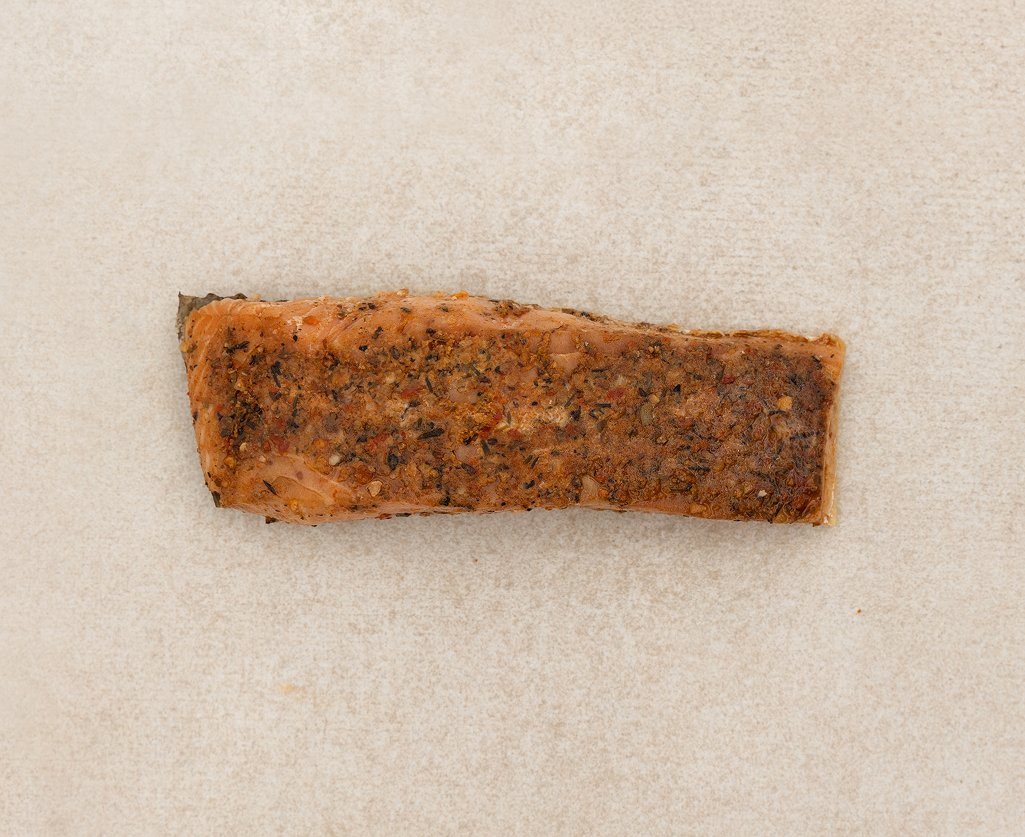 Heiss geräucherter Lachs mit Cajun-Gewürz